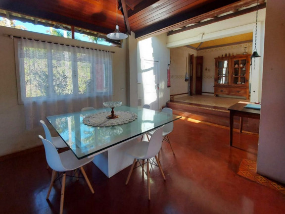 Imagem Casa com 3 Quartos à Venda, 350 m² em Albuquerque - Teresópolis Imagem Casa com 3 Quartos à Venda, 350 m² em Albuquerque - Teresópolis