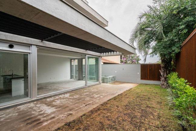 Imagem Apartamento com 3 Quartos à Venda, 206 m² em Três Figueiras - Porto Alegre