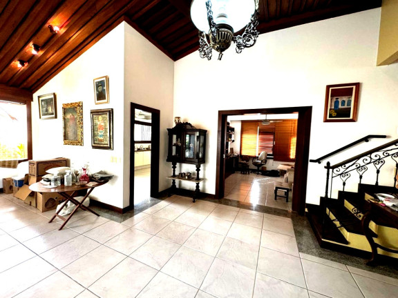 Imagem Casa com 4 Quartos à Venda, 261 m² em Candeal - Salvador Imagem Casa com 4 Quartos à Venda, 261 m² em Candeal - Salvador