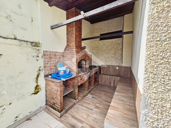 Imagem Casa com 4 Quartos à Venda, 300 m² em Barra Da Tijuca - Rio De Janeiro