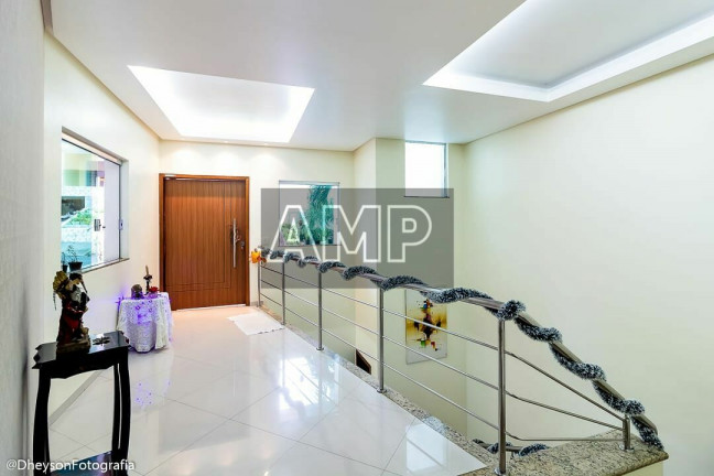 Imagem Casa com 3 Quartos à Venda, 250 m² em Tarumã - Manaus