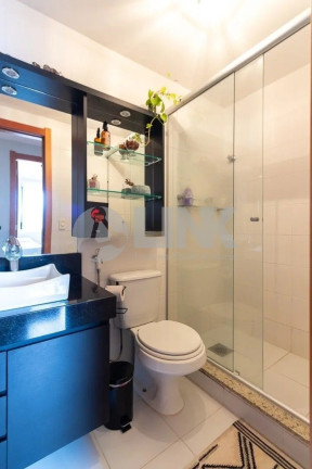 Imagem Apartamento com 2 Quartos à Venda, 70 m² em Passo Da Areia - Porto Alegre