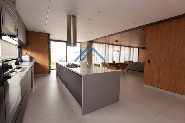 Imagem Casa com 4 Quartos à Venda, 400 m² em Tamboré - Santana De Parnaíba