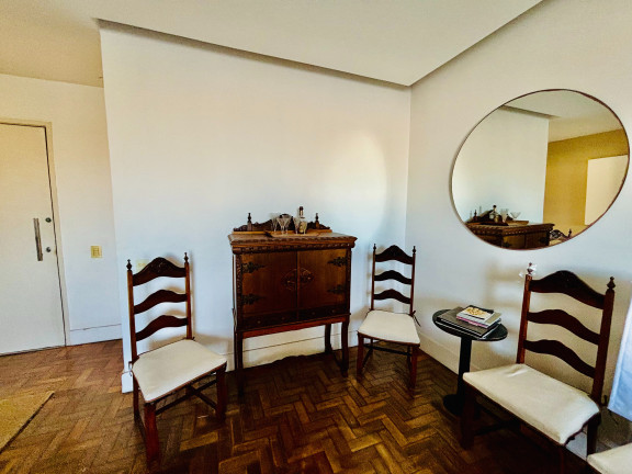 Imagem Imóvel com 3 Quartos à Venda, 92 m² em Lagoa - Rio De Janeiro Imagem Imóvel com 3 Quartos à Venda, 92 m² em Lagoa - Rio De Janeiro