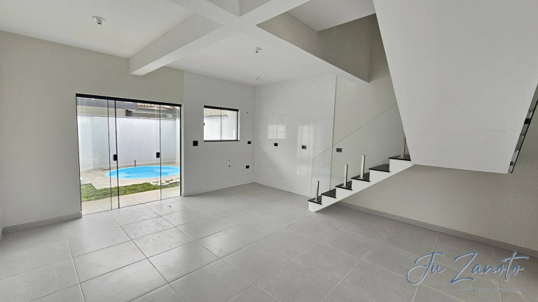 Imagem Sobrado com 3 Quartos à Venda, 119 m² em Sertãozinho - Matinhos Imagem Sobrado com 3 Quartos à Venda, 119 m² em Sertãozinho - Matinhos