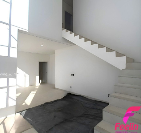 Imagem Casa com 4 Quartos à Venda, 278 m² em Campeche - Florianópolis Imagem Casa com 4 Quartos à Venda, 278 m² em Campeche - Florianópolis