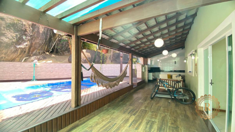 Imagem Casa com 3 Quartos à Venda, 173 m² em Fradinhos - Vitória