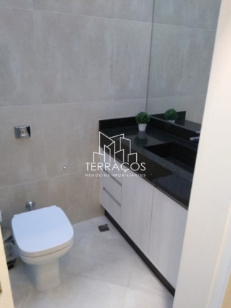 Imagem Imóvel com 3 Quartos à Venda, 400 m² em Medeiros - Jundiaí Imagem Imóvel com 3 Quartos à Venda, 400 m² em Medeiros - Jundiaí