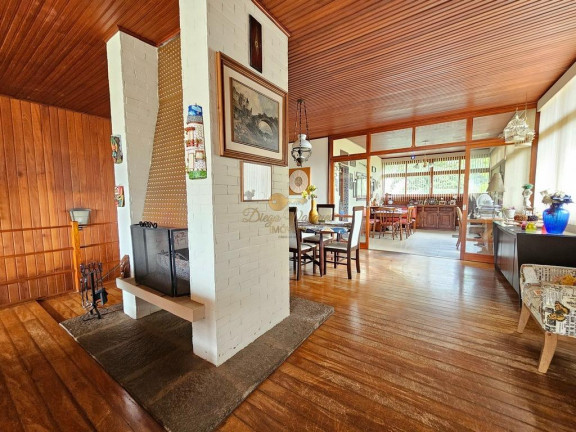 Imagem Casa com 4 Quartos à Venda, 500 m² em Iucas - Teresópolis Imagem Casa com 4 Quartos à Venda, 500 m² em Iucas - Teresópolis