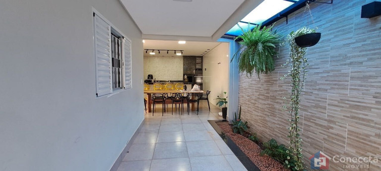 Imagem Casa com 3 Quartos à Venda, 253 m² em Residencial Barreiro - Patos De Minas