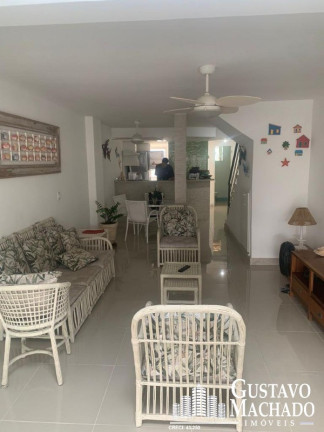 Imagem Casa com 4 Quartos à Venda, 144 m² em Itanema - Angra Dos Reis