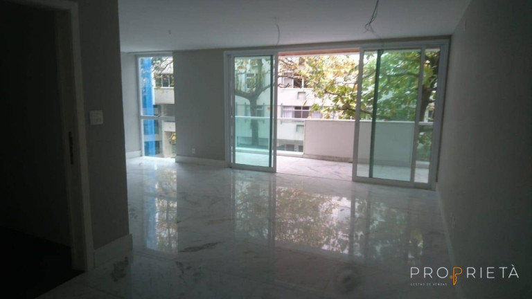 Cobertura com 3 Quartos à Venda,  em Ipanema - Rio De Janeiro