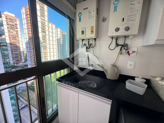 Imagem Apartamento com 3 Quartos à Venda, 132 m² em Barra Da Tijuca - Rio De Janeiro