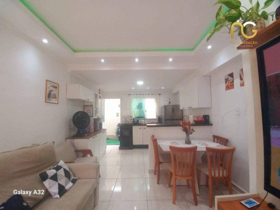 Imagem Casa com 2 Quartos à Venda, 58 m² em Maracanã - Praia Grande Imagem Casa com 2 Quartos à Venda, 58 m² em Maracanã - Praia Grande