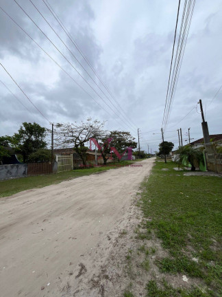 Imagem Casa com 3 Quartos à Venda, 200 m² em Santa Terezinha - Pontal Do Paraná Imagem Casa com 3 Quartos à Venda, 200 m² em Santa Terezinha - Pontal Do Paraná