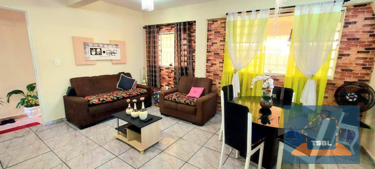 Imagem Casa com 2 Quartos à Venda, 140 m² em Bragança Paulista
