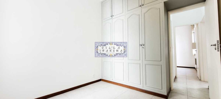 Imagem Apartamento com 2 Quartos à Venda, 65 m² em Copacabana - Rio De Janeiro Imagem Apartamento com 2 Quartos à Venda, 65 m² em Copacabana - Rio De Janeiro