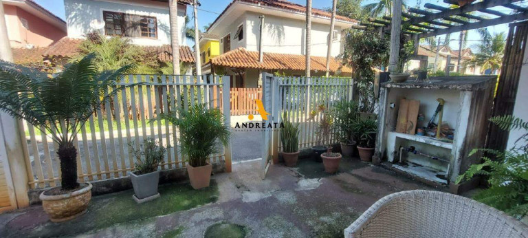 Imagem Casa de Condomínio com 5 Quartos à Venda, 130 m² em Vargem Pequena - Rio De Janeiro