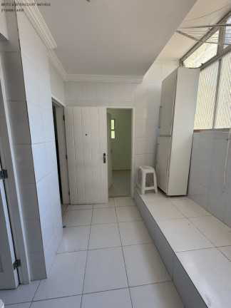 Imagem Imóvel com 3 Quartos à Venda, 104 m² em Barra - Salvador Imagem Imóvel com 3 Quartos à Venda, 104 m² em Barra - Salvador