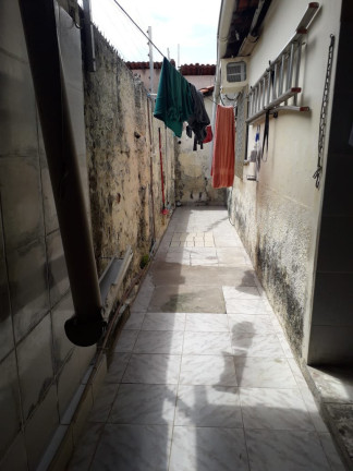 Imagem Casa com 3 Quartos à Venda, 161 m² em Itaperu - Teresina