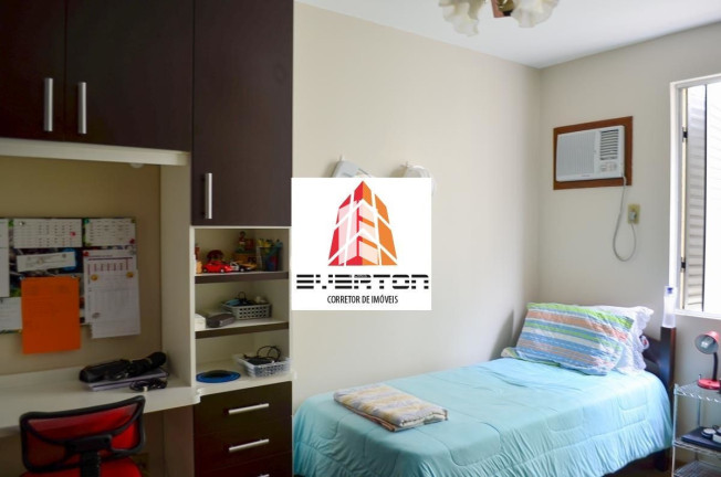 Imagem Apartamento com 2 Quartos à Venda, 68 m² em Centro - Santa Maria