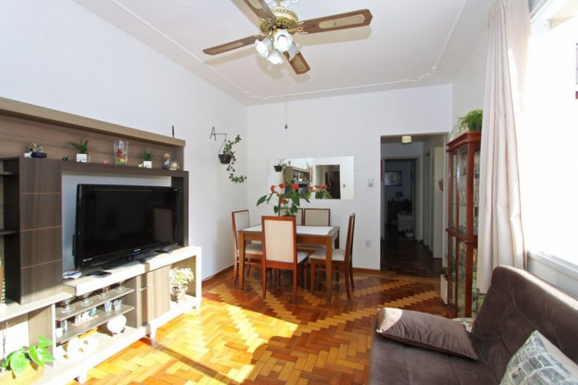 Imagem Imóvel com 3 Quartos à Venda, 98 m² em Cidade Baixa - Porto Alegre Imagem Imóvel com 3 Quartos à Venda, 98 m² em Cidade Baixa - Porto Alegre