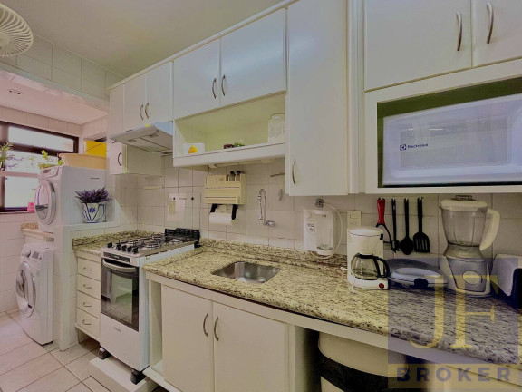 Imagem Apartamento com 3 Quartos à Venda, 170 m² em Canasvieiras - Florianópolis Imagem Apartamento com 3 Quartos à Venda, 170 m² em Canasvieiras - Florianópolis