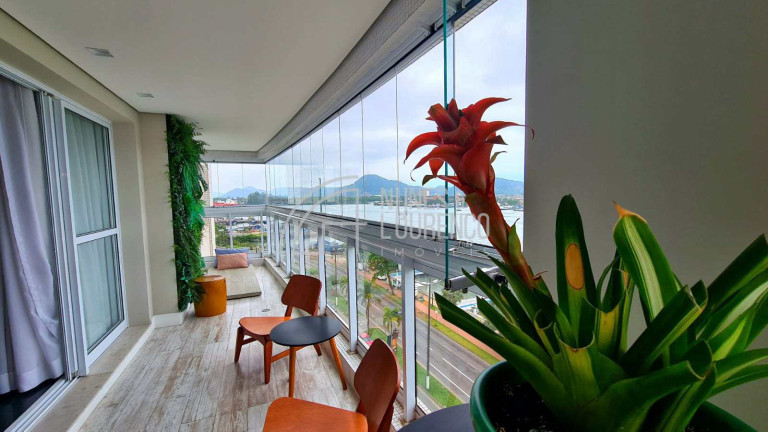 Apartamento com 4 Quartos à Venda, 189 m² em Ponta Da Praia - Santos
