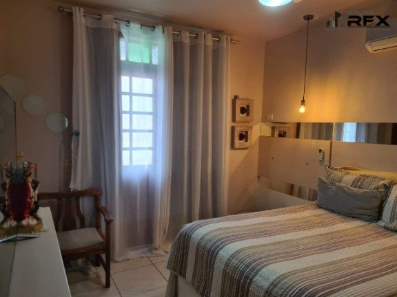 Imagem Casa com 3 Quartos à Venda, 160 m² em Serra Grande - Niterói