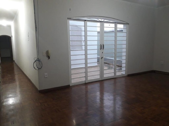 Imagem Casa com 3 Quartos à Venda, 236 m² em Jardim Guarani - Campinas Imagem Casa com 3 Quartos à Venda, 236 m² em Jardim Guarani - Campinas