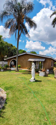 Imagem Casa com 4 Quartos à Venda, 970 m² em Jardim Centenário - Atibaia