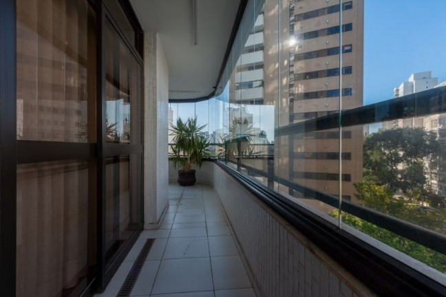 Imagem Imóvel com 4 Quartos à Venda, 395 m² em Higienópolis - São Paulo Imagem Imóvel com 4 Quartos à Venda, 395 m² em Higienópolis - São Paulo