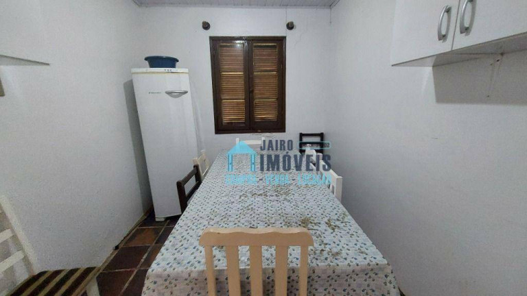 Imagem Casa com 5 Quartos à Venda, 360 m² em Centro - Cidreira