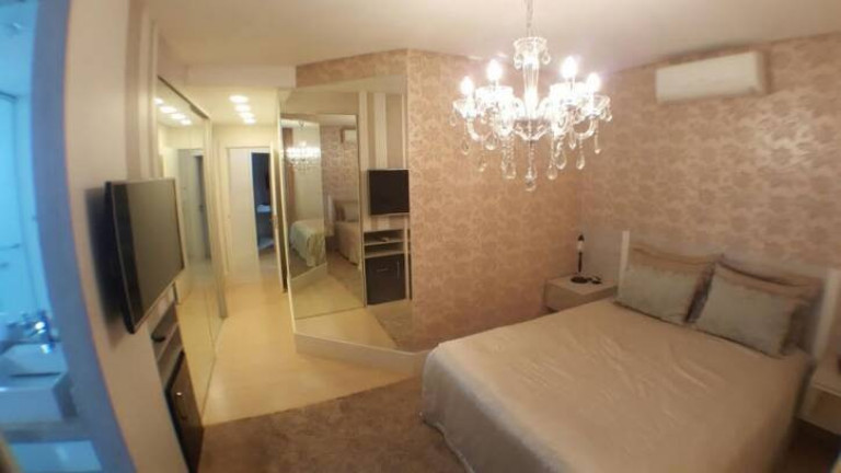 Imagem Apartamento com 3 Quartos à Venda, 137 m² em Centro - Balneário Camboriú Imagem Apartamento com 3 Quartos à Venda, 137 m² em Centro - Balneário Camboriú