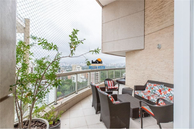 Imagem Apartamento com 3 Quartos à Venda, em Vila Nova Conceição - São Paulo Imagem Apartamento com 3 Quartos à Venda, em Vila Nova Conceição - São Paulo