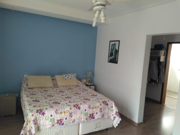 Imagem Casa de Condomínio com 3 Quartos à Venda, 210 m² em Piracangaguá - Taubaté