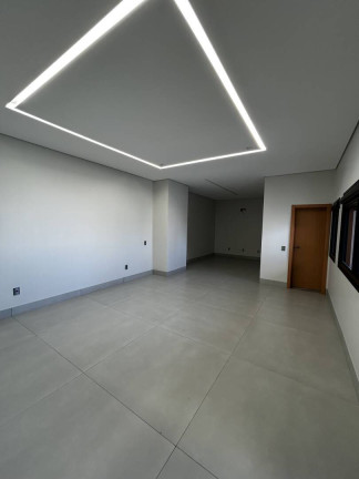 Imagem Casa com 4 Quartos à Venda, 240 m² em Centro - Tangará Da Serra Imagem Casa com 4 Quartos à Venda, 240 m² em Centro - Tangará Da Serra