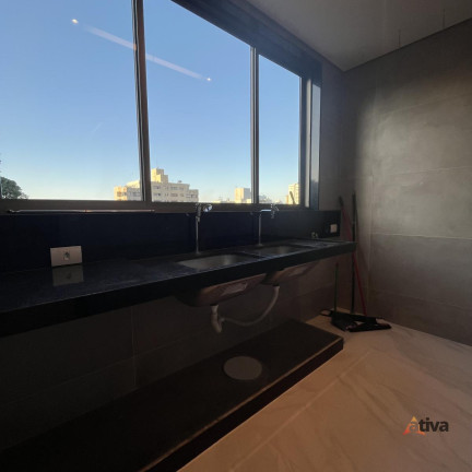 Imagem Apartamento com 3 Quartos à Venda, 144 m²