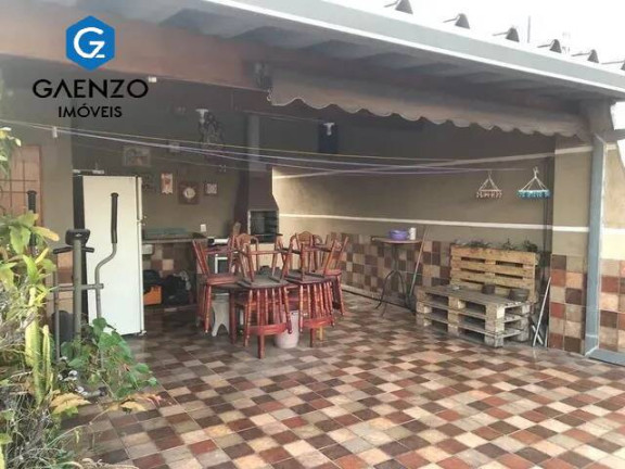 Imagem Sobrado com 3 Quartos à Venda, 244 m² em Km 18 - Osasco