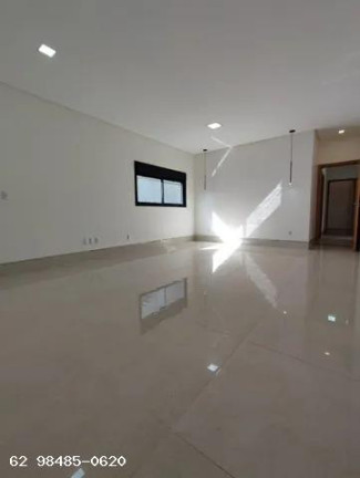 Imagem Casa com 3 Quartos à Venda, 198 m² em Jardins Lisboa - Goiânia Imagem Casa com 3 Quartos à Venda, 198 m² em Jardins Lisboa - Goiânia