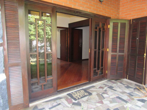 Imagem Casa com 5 Quartos à Venda, 298 m² em Rebouças - Curitiba
