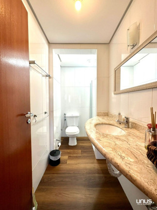 Imagem Apartamento com 3 Quartos à Venda, 198 m² em Estreito - Florianópolis