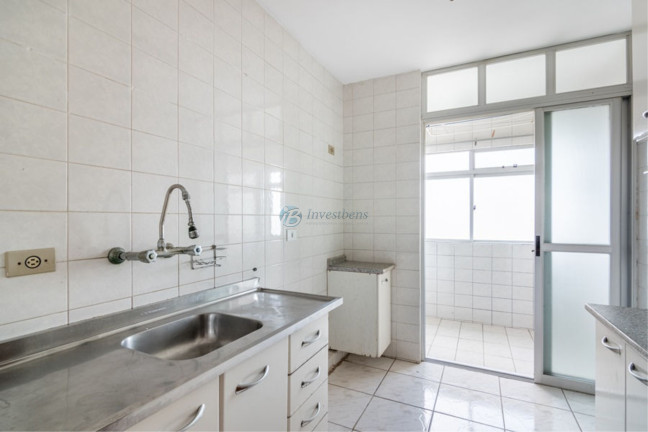 Imagem Apartamento com 3 Quartos à Venda, 70 m² em Cabral - Curitiba