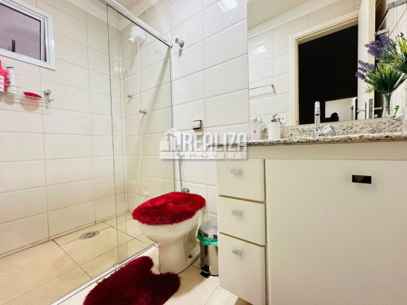 Imagem Apartamento com 3 Quartos à Venda, 199 m² em Irmãos Soares - Uberaba Imagem Apartamento com 3 Quartos à Venda, 199 m² em Irmãos Soares - Uberaba