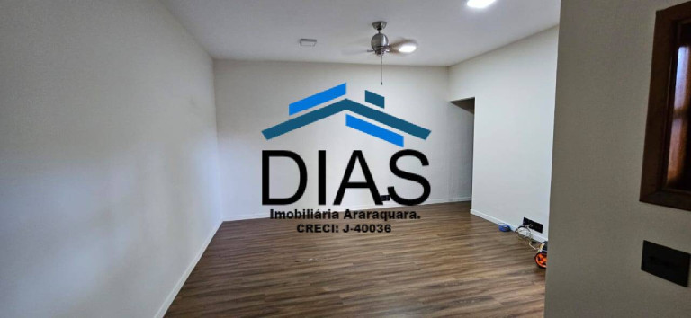 Imagem Casa com 3 Quartos à Venda, 139 m² em Campos Ville - Araraquara Imagem Casa com 3 Quartos à Venda, 139 m² em Campos Ville - Araraquara