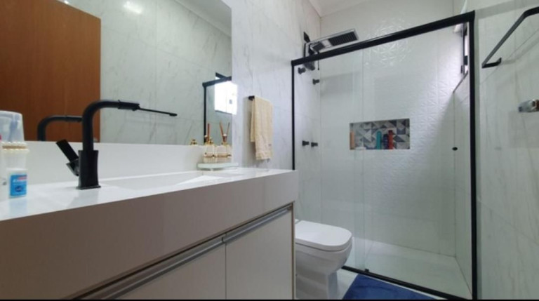 Imagem Casa com 3 Quartos à Venda, 136 m² em Bom Jardim - Maringa
