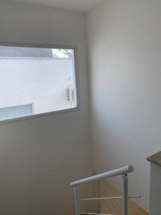Imagem Sobrado com 3 Quartos à Venda, 128 m² em Vila Areao - Taubaté