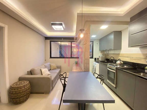 Imagem Apartamento com 2 Quartos à Venda, 60 m² em Praia Dos Amores - Balneário Camboriú