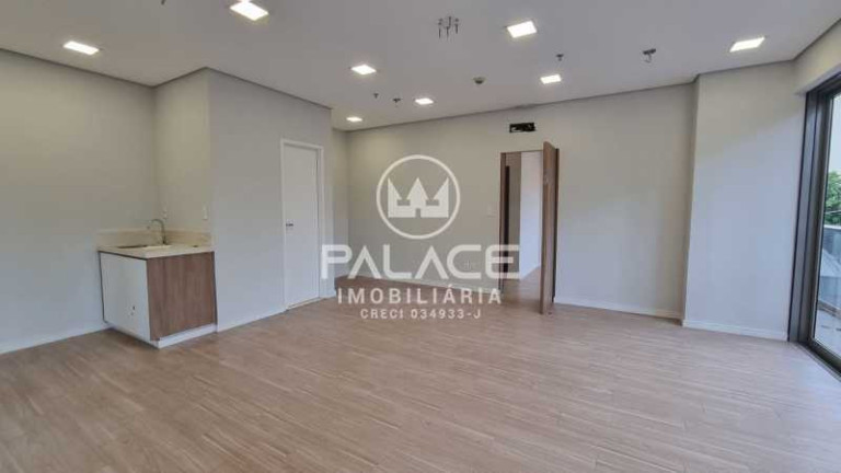 Imagem Sala Comercial à Venda, 80 m² em Centro - Piracicaba Imagem Sala Comercial à Venda, 80 m² em Centro - Piracicaba