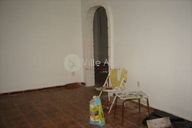 Imagem Casa com 8 Quartos à Venda, 290 m² em Gonzaga - Santos Imagem Casa com 8 Quartos à Venda, 290 m² em Gonzaga - Santos
